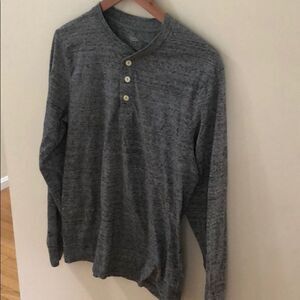 Men’s Speckled Gray Long Sleeved shirt